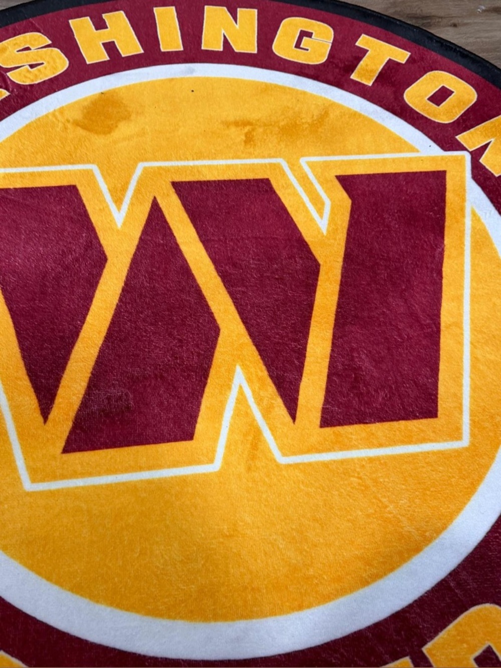 Washington Commanders Area Rug 40 x 40 New NFL - Picture 2 of 3